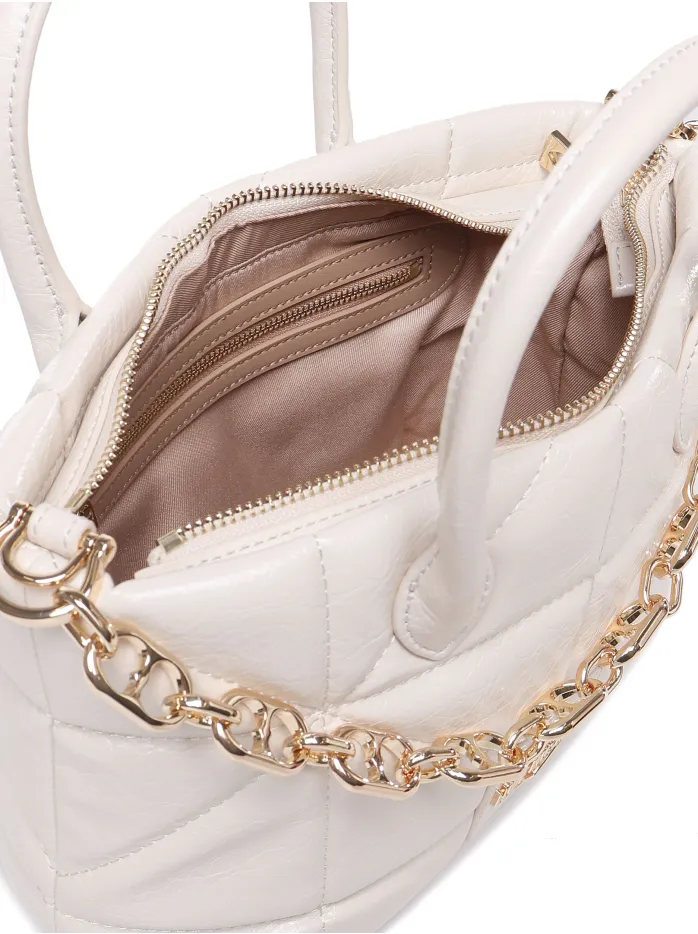 BORSA A MANO CON EFFETTO PELLE TRAPUNTATA LUCIDA