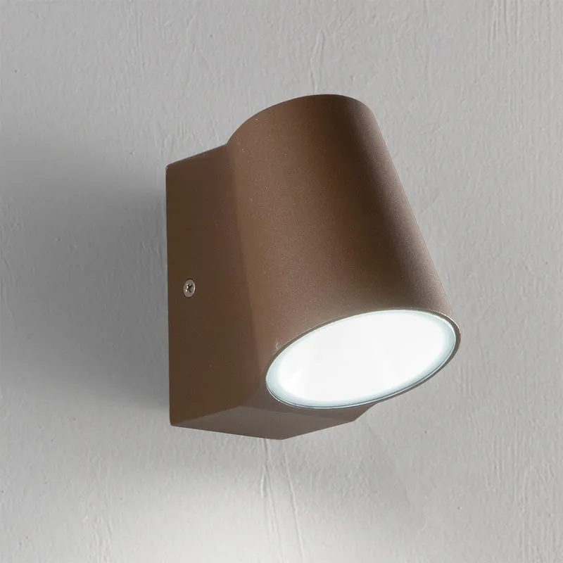 Ondaluce Applique Owen per esterni a LED, struttura in alluminio con diffusore in vetro, marrone