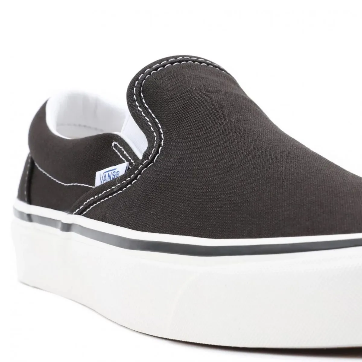 SNEAKERS Uomo VANS PREMIUM CLASSIC SLIP-ON9 - VN0A3JEX UDA1 BLACK