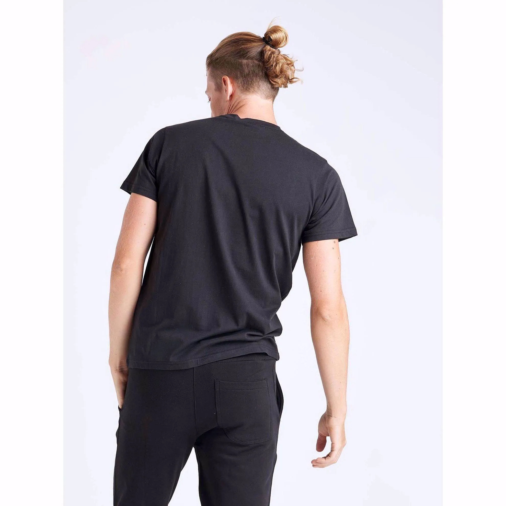 T-SHIRT DA UOMO LEONE BASIC SMALL LOGO M3006S5J02 09